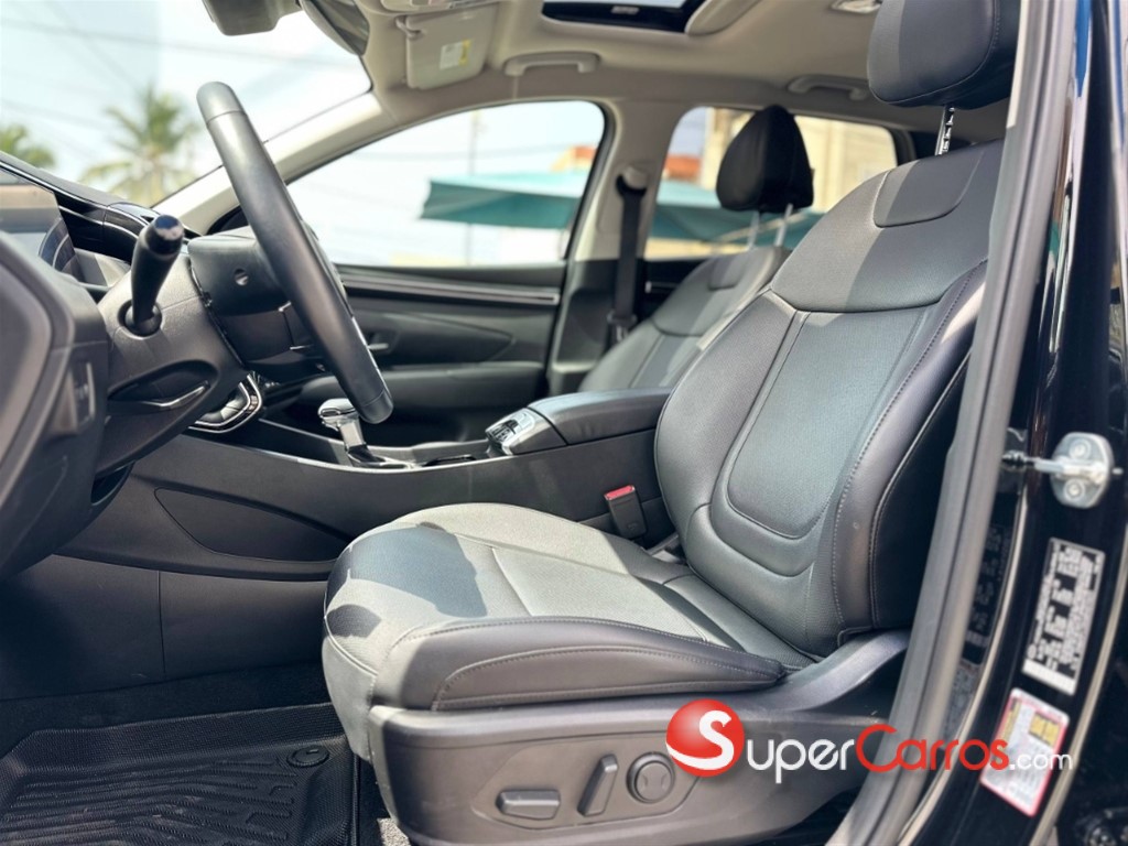 2024 Hyundai Tucson SEL Plus — foto 9 / 12