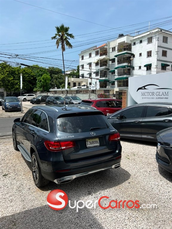 2016 Mercedes-Benz Clase GLC 250 4MATIC — foto 6 / 12