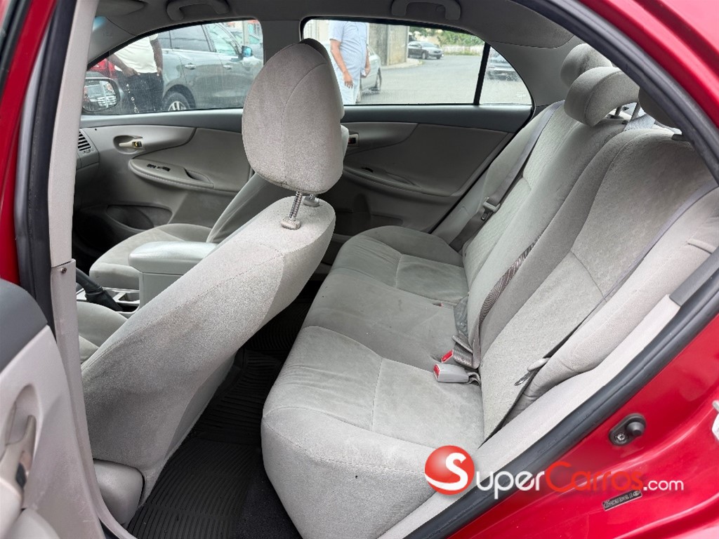 2009 Toyota Corolla LE — foto 7 / 9