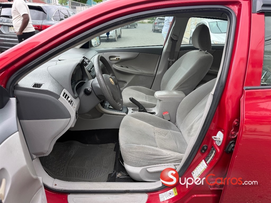 2009 Toyota Corolla LE — foto 8 / 9