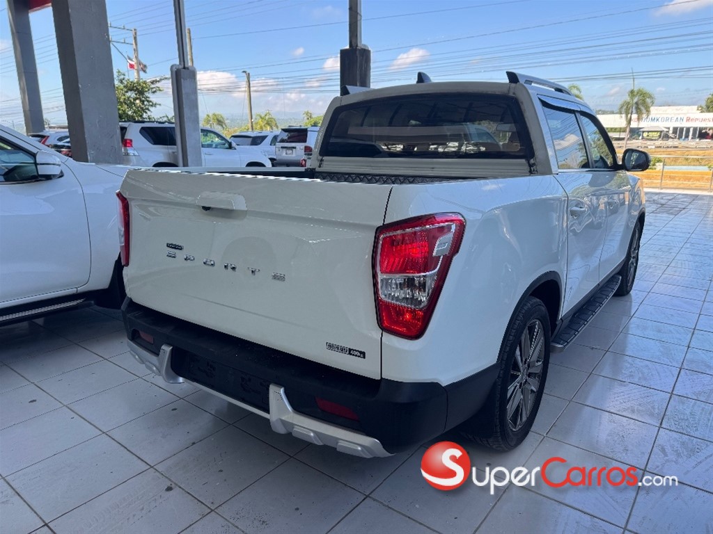 2021 SsangYong Rexton Sport — foto 4 / 9