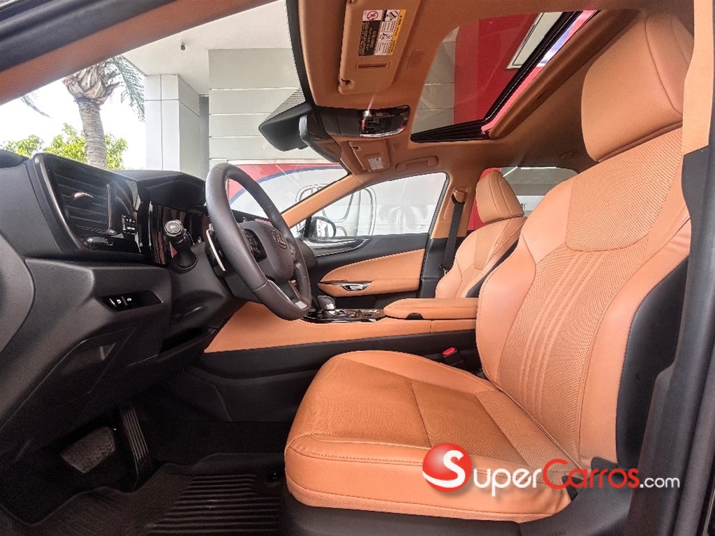2022 Lexus NX 350 Hybrid — foto 7 / 11