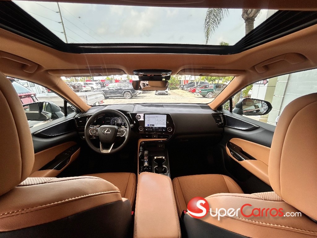 2022 Lexus NX 350 Hybrid — foto 9 / 11