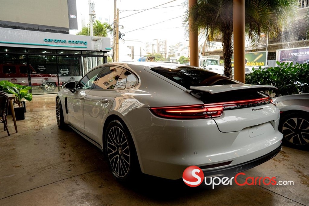 2020 Porsche Panamera — foto 5 / 12