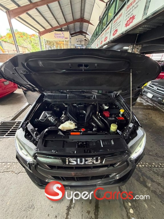 2024 Isuzu DMAX — foto 6 / 12