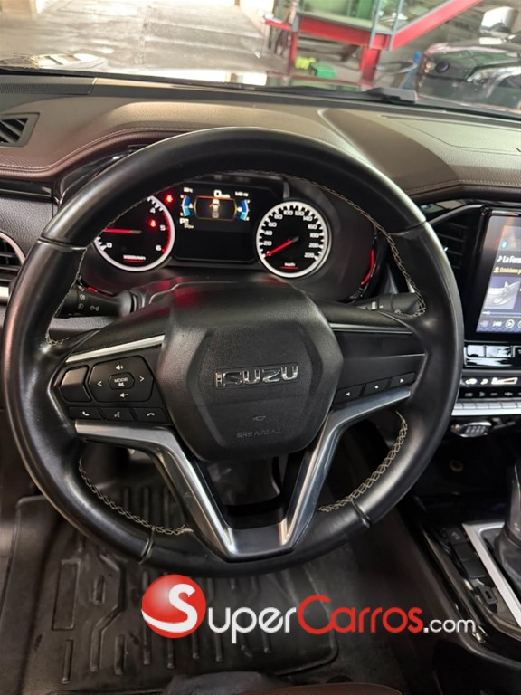 2024 Isuzu DMAX — foto 12 / 12