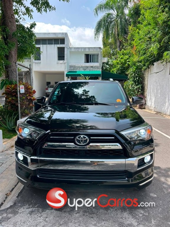 2020 Toyota 4 Runner — foto 2 / 6