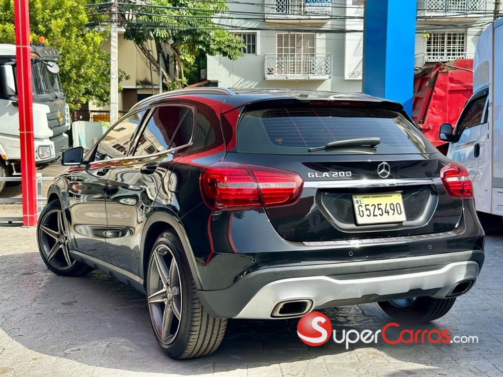 2020 Mercedes-Benz Clase GLA 200 — foto 4 / 7
