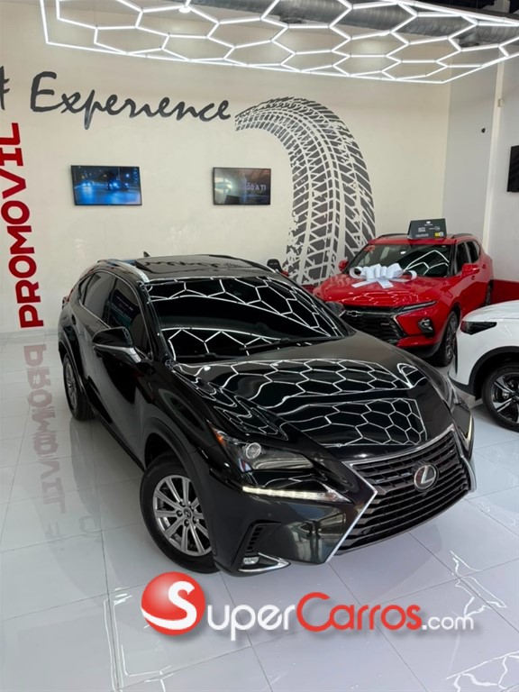 2020 Lexus NX 300 — foto 2 / 12