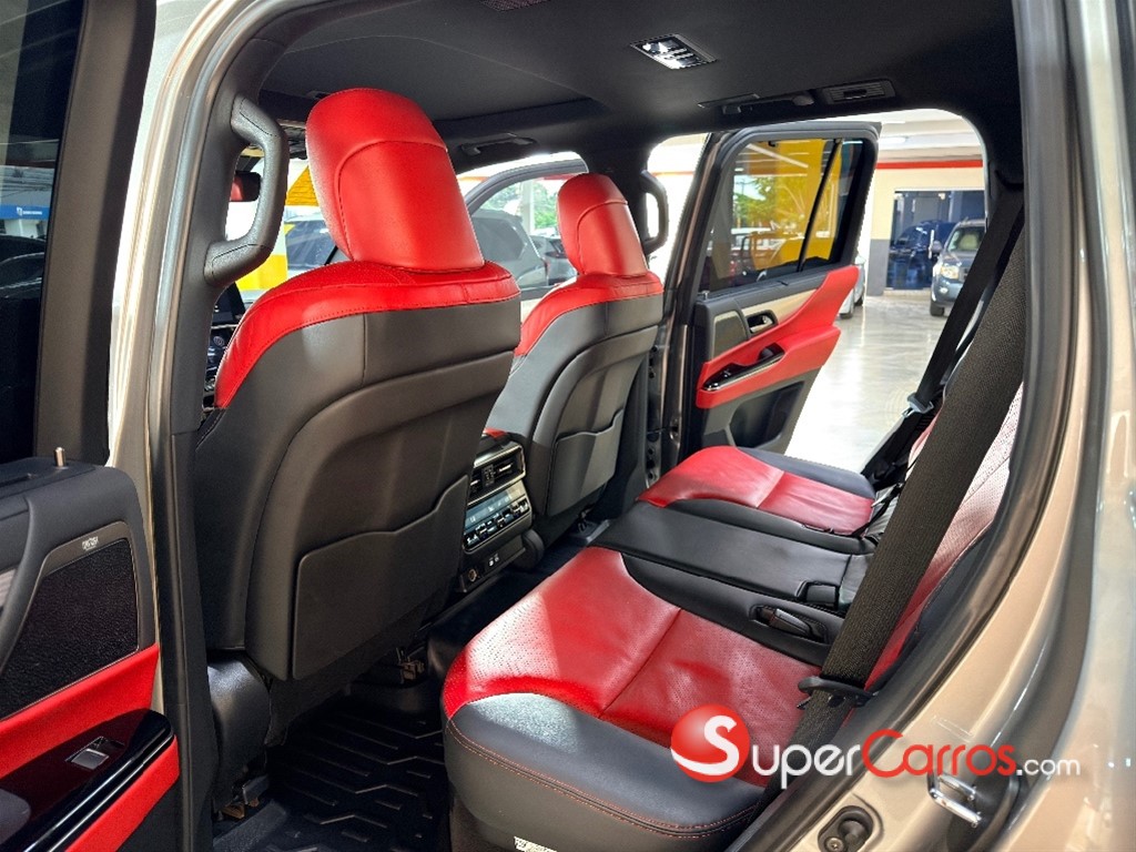 2022 Lexus LX 600 F Sport — foto 8 / 12