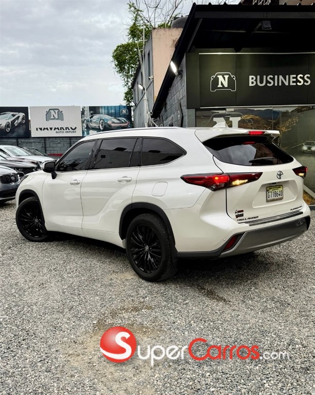 2021 Toyota Highlander Limited Platinum — foto 4 / 11