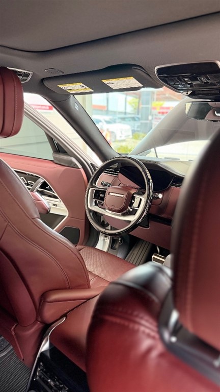 2023 Land Rover Range Rover Vogue — foto 3 / 12