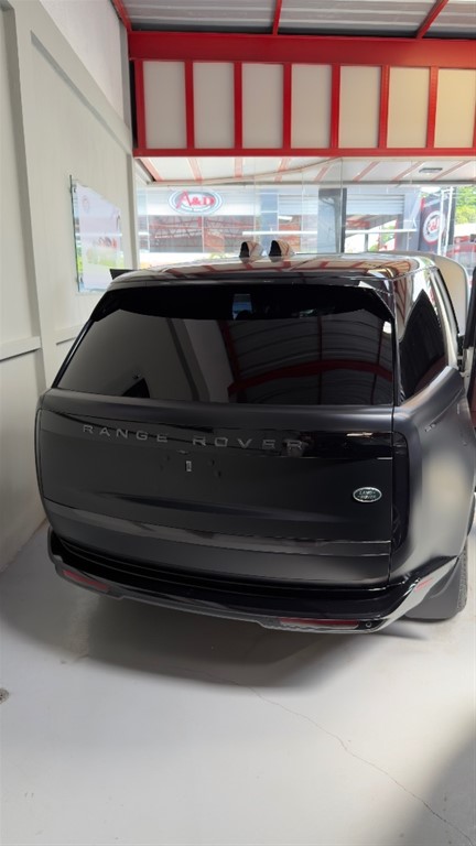 2023 Land Rover Range Rover Vogue — foto 12 / 12