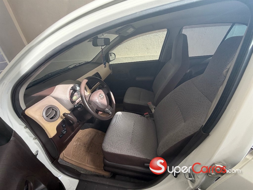 2016 Toyota Passo — foto 5 / 9