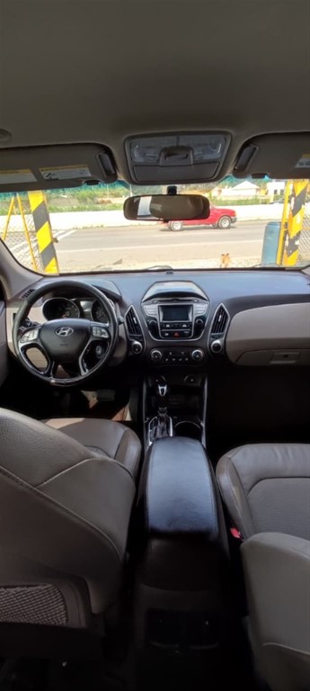 2014 Hyundai Tucson SE — foto 3 / 6