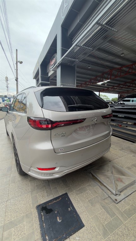 2025 Mazda CX-90 S Premium Plus — foto 9 / 12