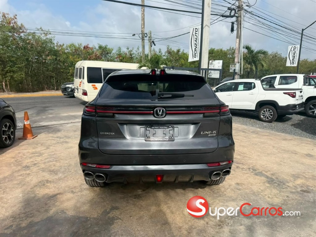 2024 Changan Uni-K Elite — foto 8 / 11
