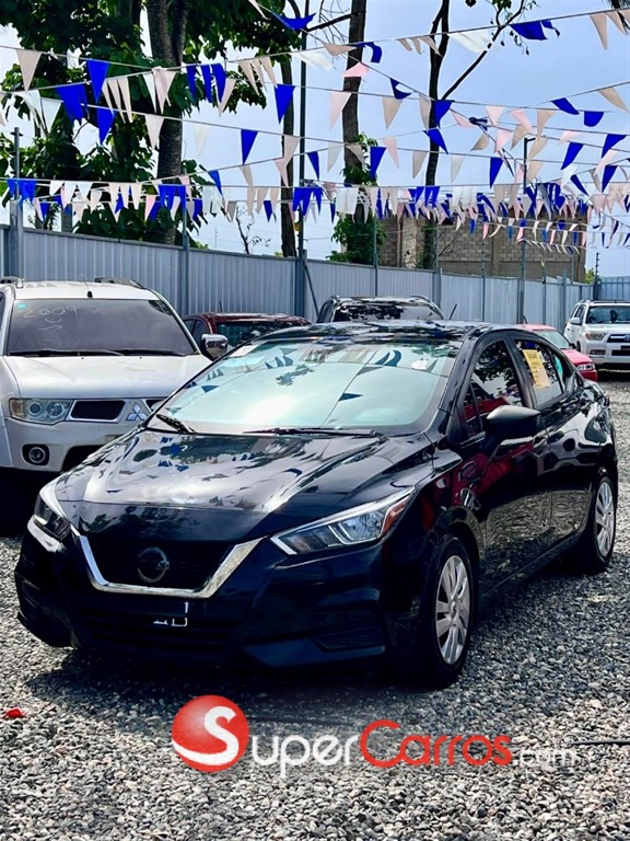 2020 Nissan Versa SV