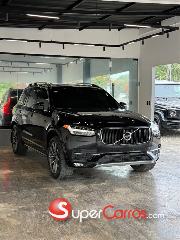 2019 Volvo XC90 Momentum T6 — foto 4 / 11