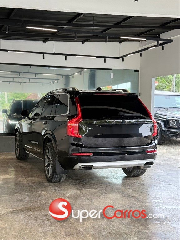 2019 Volvo XC90 Momentum T6 — foto 7 / 11
