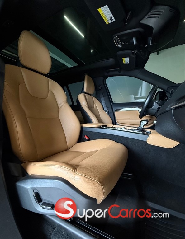 2019 Volvo XC90 Momentum T6 — foto 10 / 11