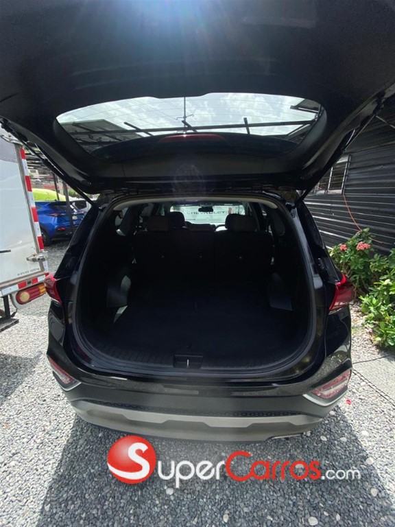 2020 Hyundai Santa Fe SE — foto 3 / 12