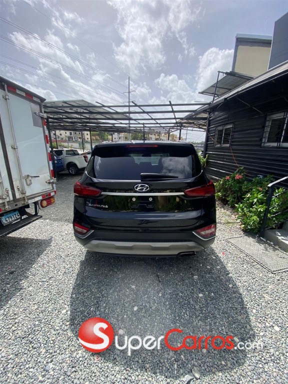 2020 Hyundai Santa Fe SE — foto 6 / 12