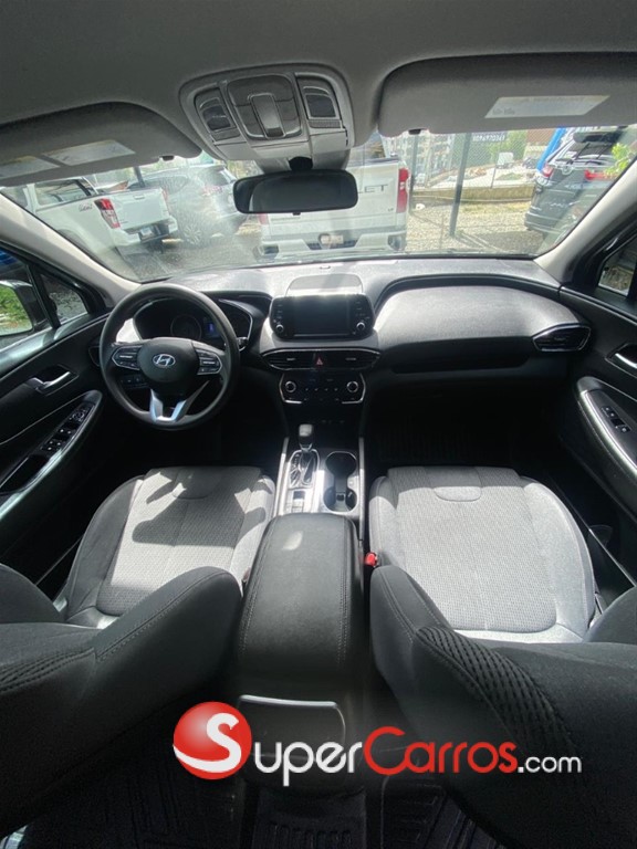 2020 Hyundai Santa Fe SE — foto 7 / 12
