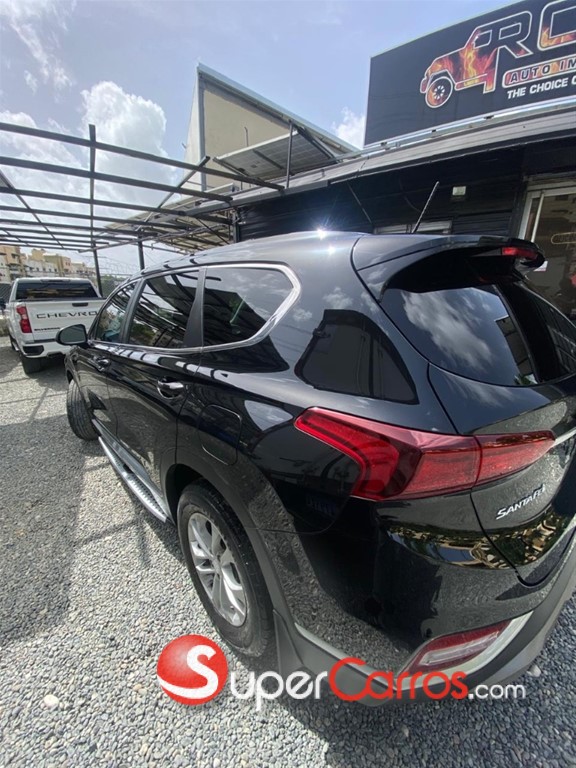 2020 Hyundai Santa Fe SE — foto 10 / 12