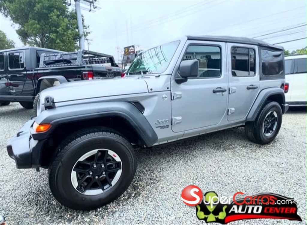 2020 Jeep Wrangler Sport — foto 3 / 10