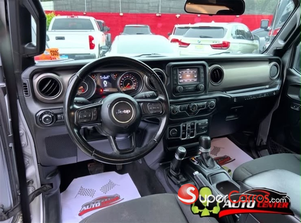 2020 Jeep Wrangler Sport — foto 5 / 10