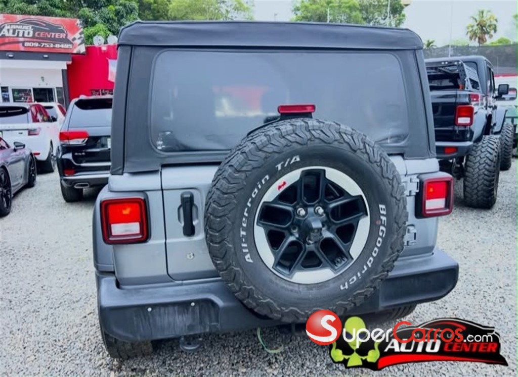 2020 Jeep Wrangler Sport — foto 6 / 10