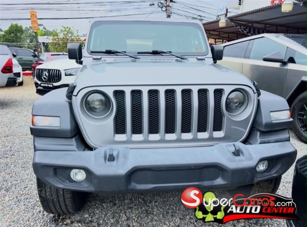 2020 Jeep Wrangler Sport — foto 8 / 10