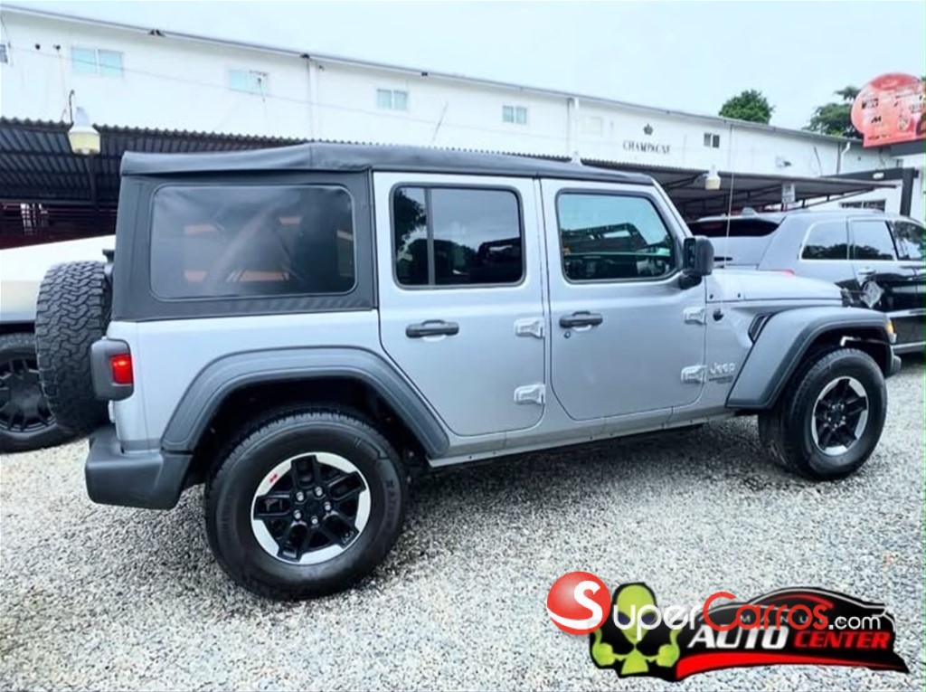 2020 Jeep Wrangler Sport — foto 9 / 10
