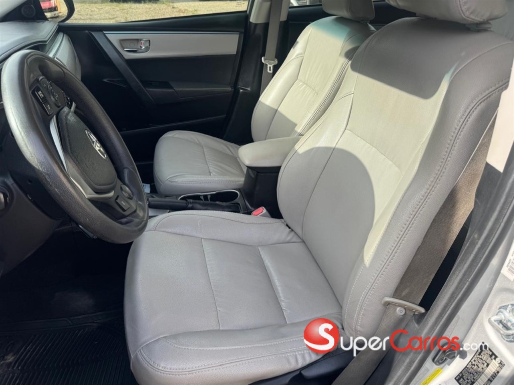 2016 Toyota Corolla LE — foto 8 / 8