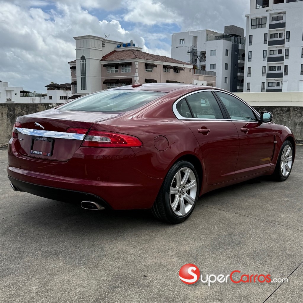 2011 Jaguar XF — foto 4 / 12