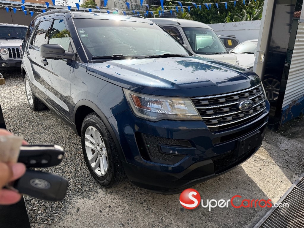 2017 Ford Explorer