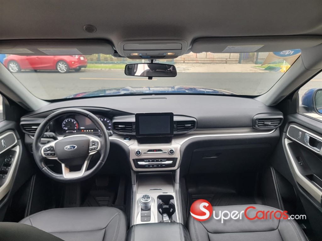 2020 Ford Explorer XLT — foto 5 / 9