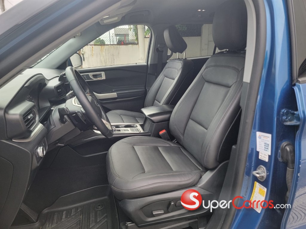 2020 Ford Explorer XLT — foto 6 / 9