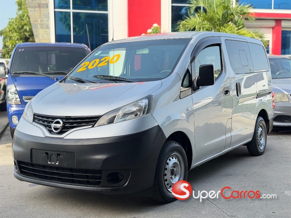 2020 Nissan NV 200 — foto 2 / 12