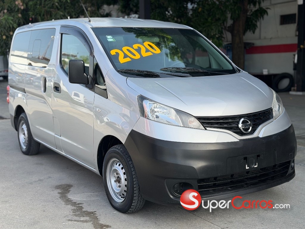 2020 Nissan NV 200 — foto 4 / 12
