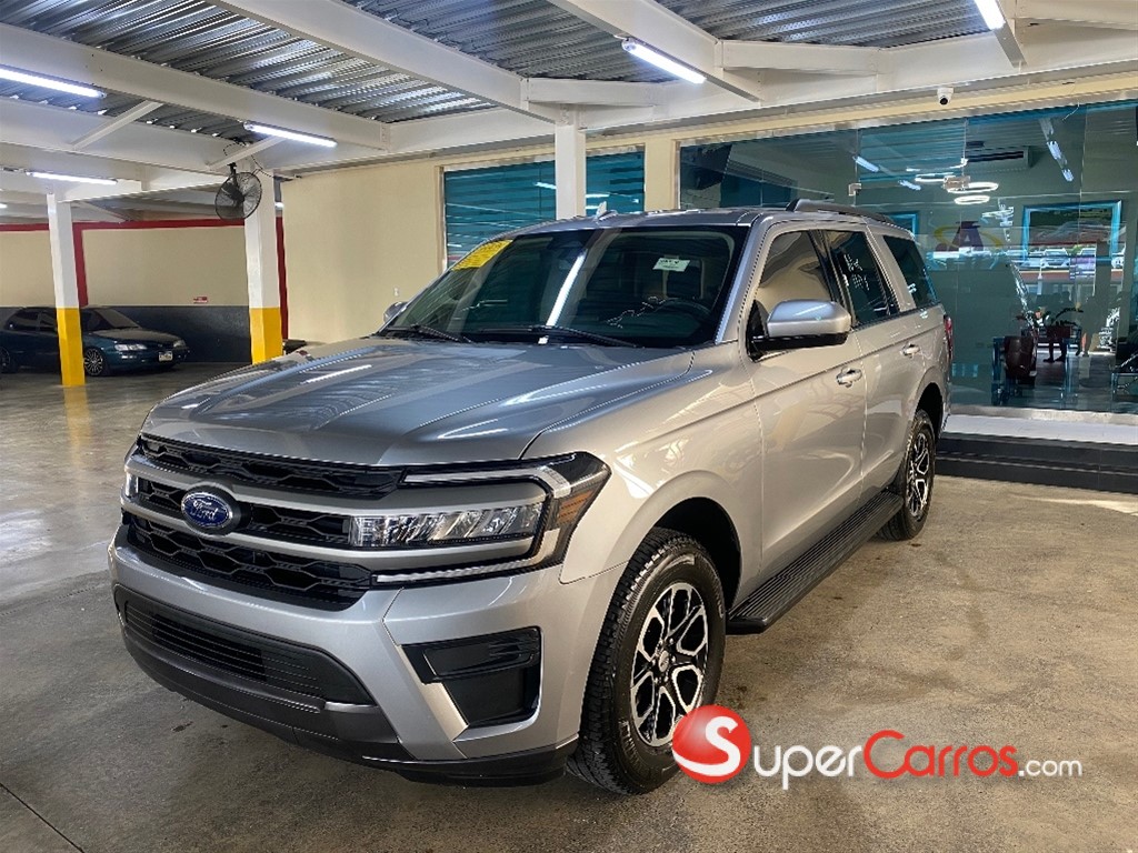 2024 Ford Expedition XLT — foto 3 / 12