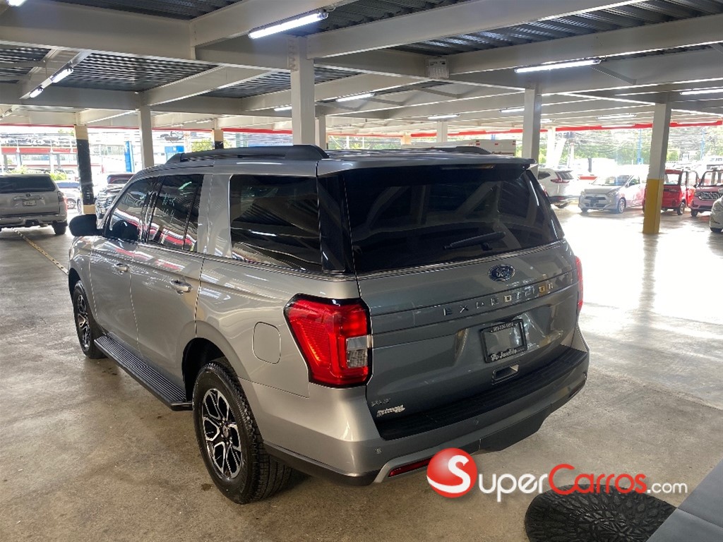 2024 Ford Expedition XLT — foto 4 / 12
