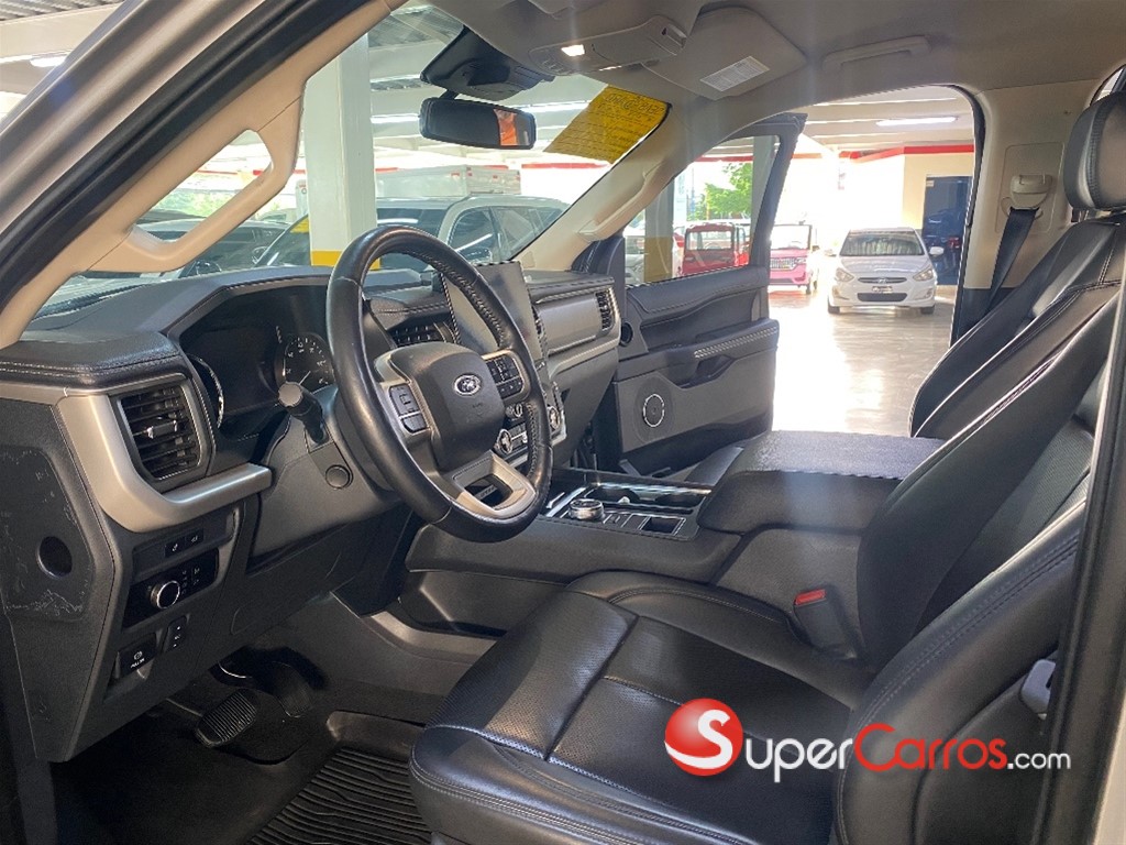 2024 Ford Expedition XLT — foto 11 / 12