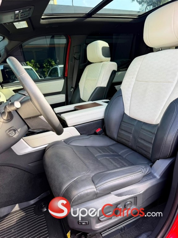 2023 Toyota Tundra Capstone — foto 6 / 9
