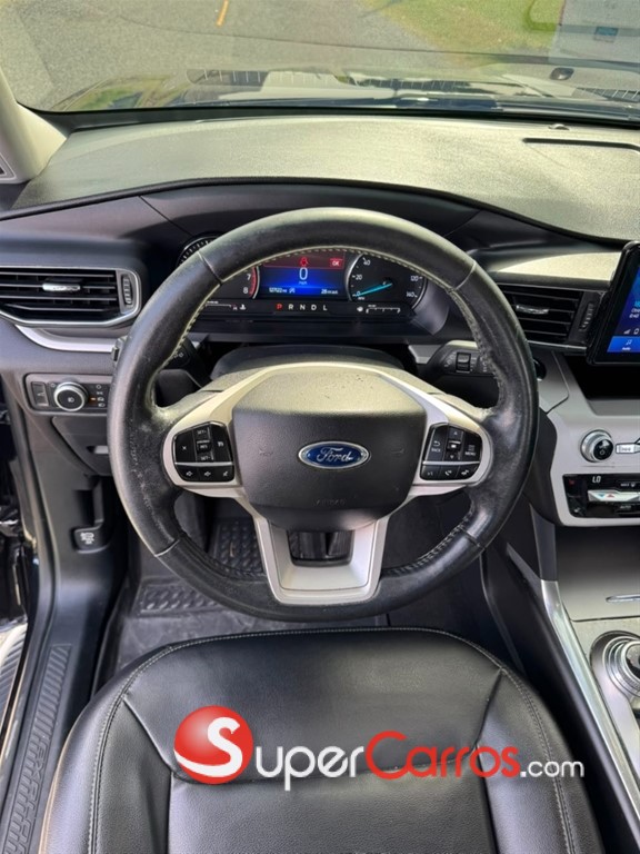 2021 Ford Explorer XLT — foto 3 / 9