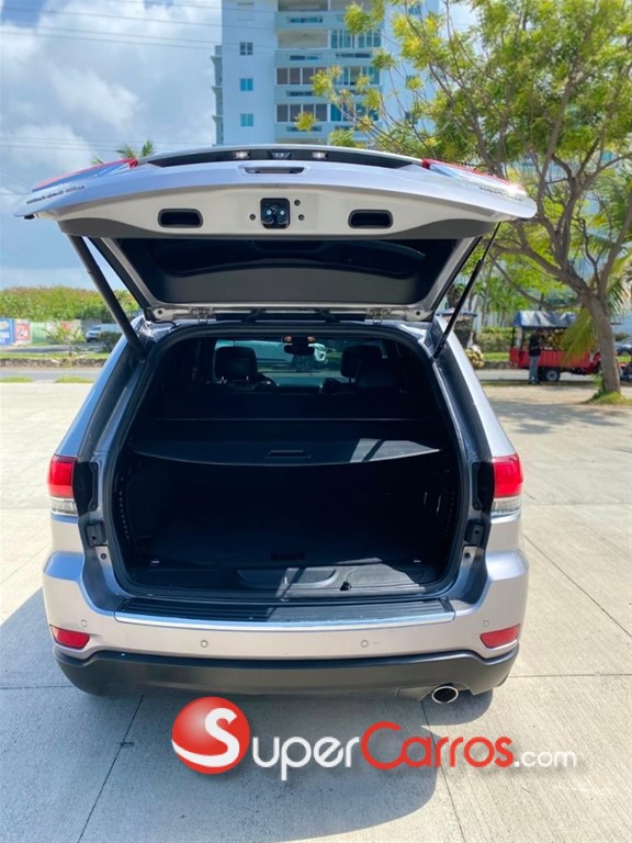 2020 Jeep Cherokee Limited — foto 5 / 10