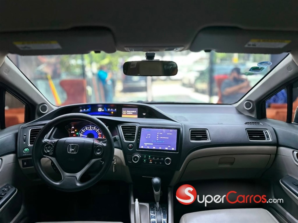 2015 Honda Civic LX — foto 7 / 8