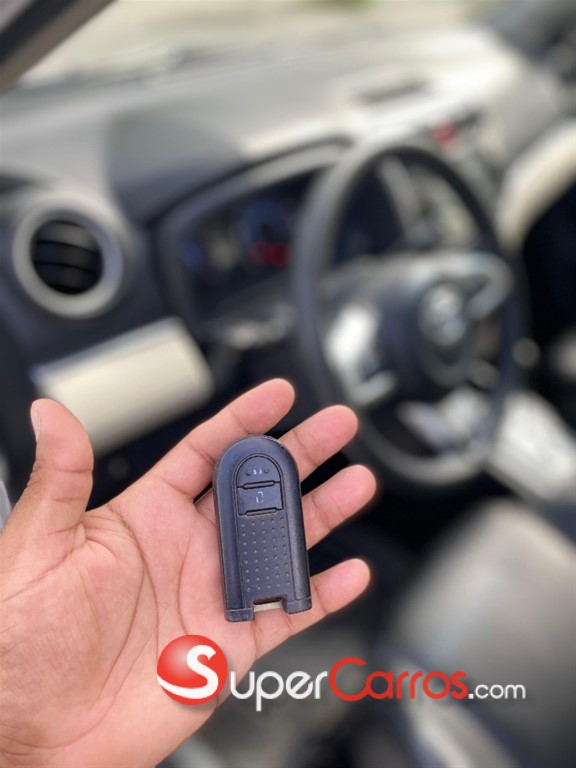 2020 Toyota Rush — foto 9 / 10