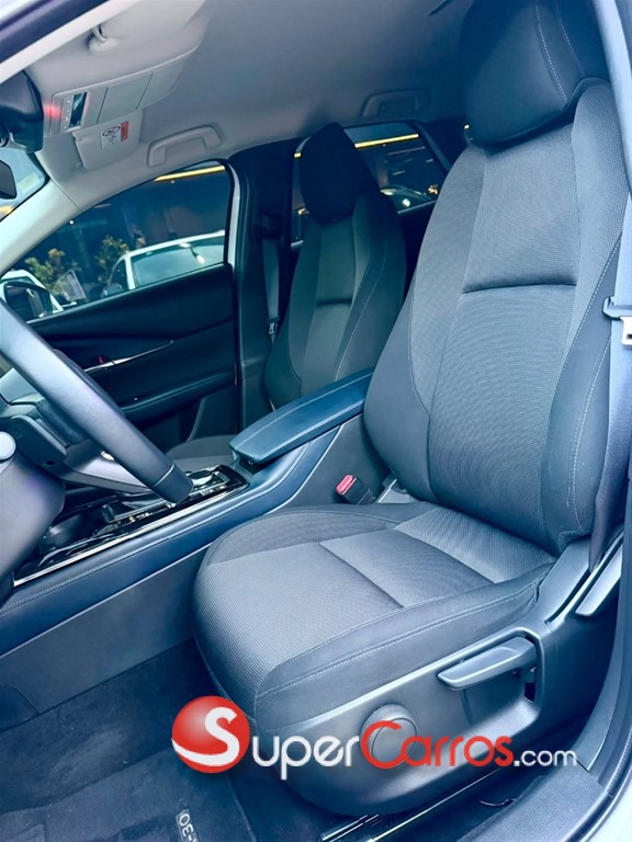 2025 Mazda CX-30 GT — foto 6 / 9